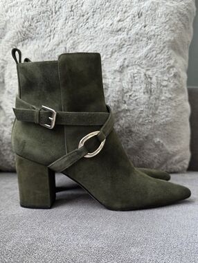 White House Black Market Olive Suede Block Heel Ankle Boots